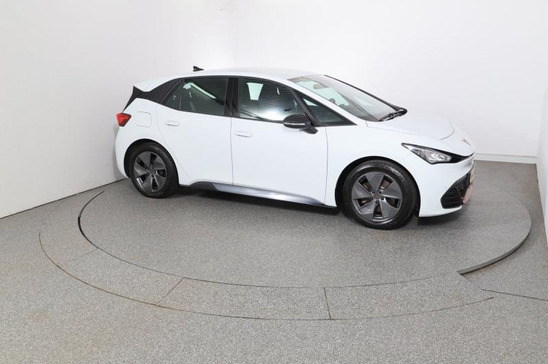 CUPRA Born 58/62 150kW/204PS