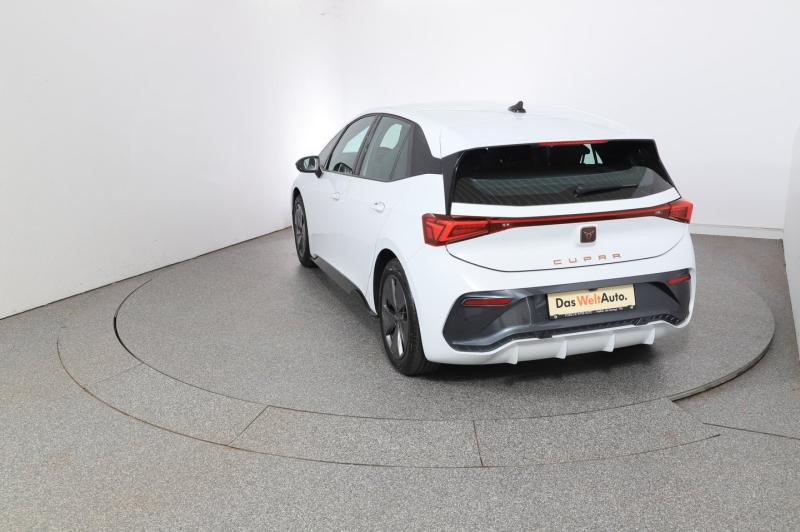 CUPRA Born 58/62 150kW/204PS