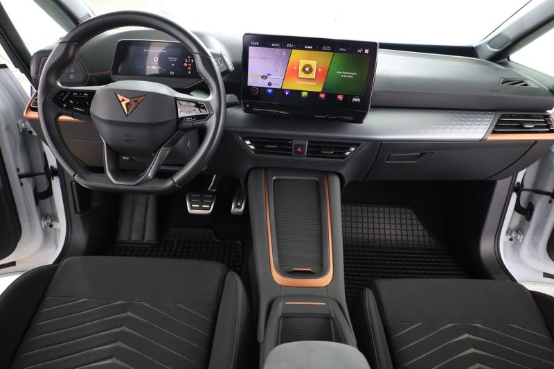 CUPRA Born 58/62 150kW/204PS