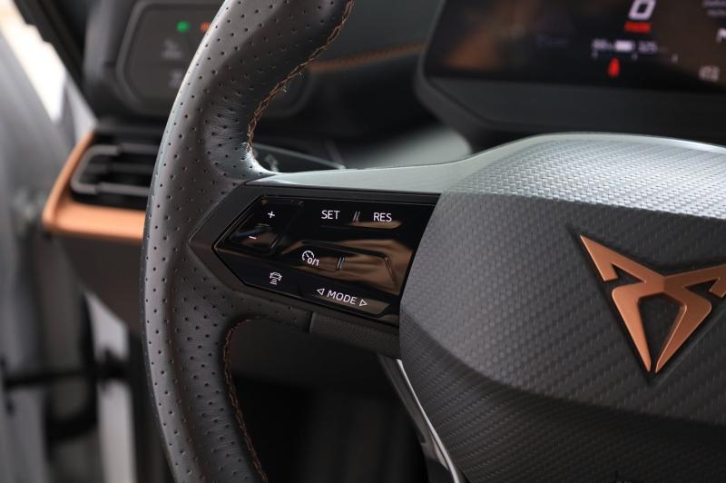 CUPRA Born 58/62 150kW/204PS