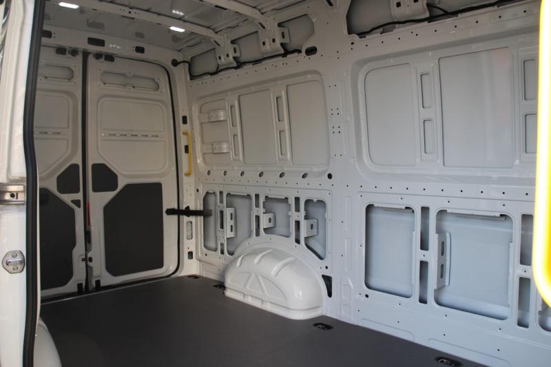 VW Crafter 35 Kastenwagen L3H3 TDI