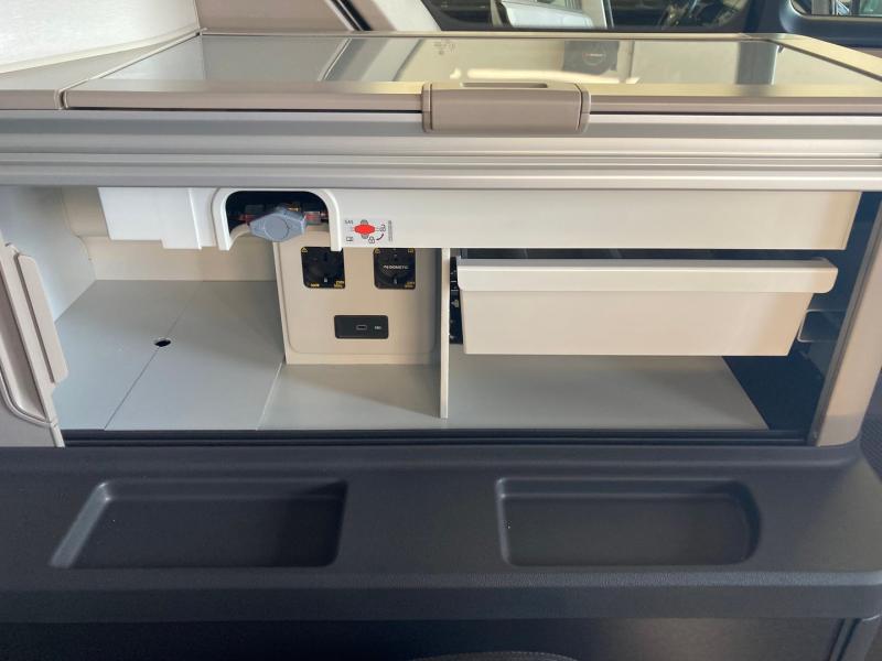 VW California Ocean eHybrid 180 kW 4M