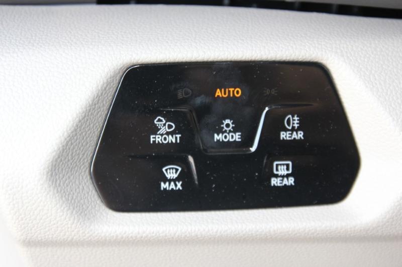 VW Multivan Business eHybrid 180 kW 4MOTION