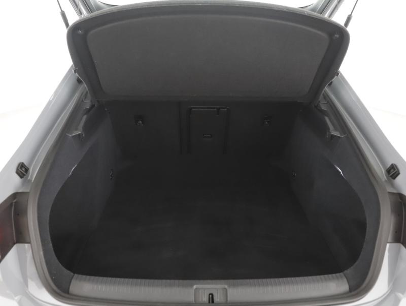 VW Arteon 2,0 TSI R-Line DSG