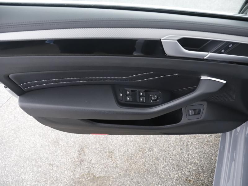 VW Arteon 2,0 TSI R-Line DSG