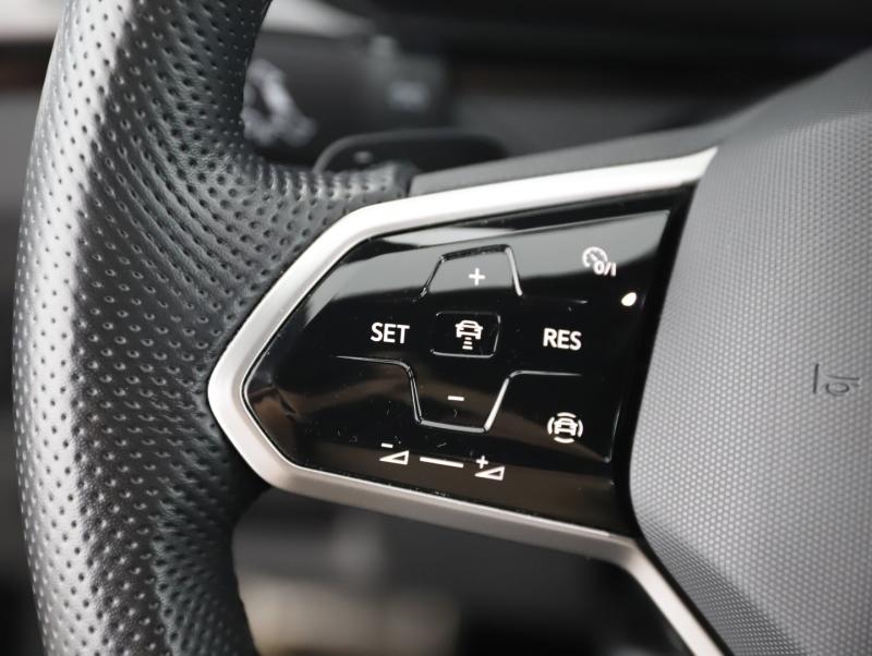 VW Arteon 2,0 TSI R-Line DSG