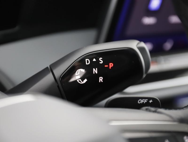 VW Passat Variant Business TDI DSG