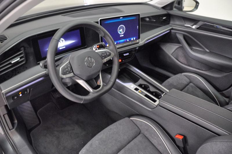 VW Passat Variant Business TDI DSG