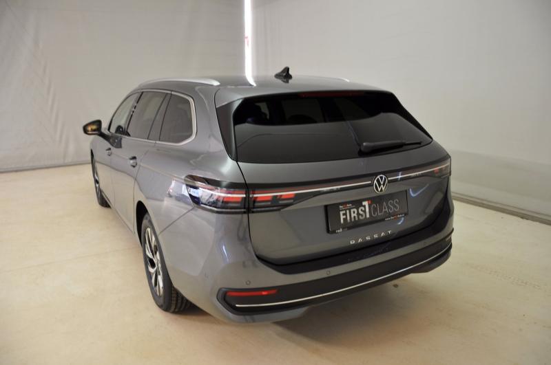 VW Passat Variant Business TDI DSG