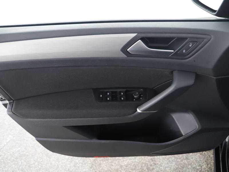 VW Touran Comfortline TDI SCR DSG