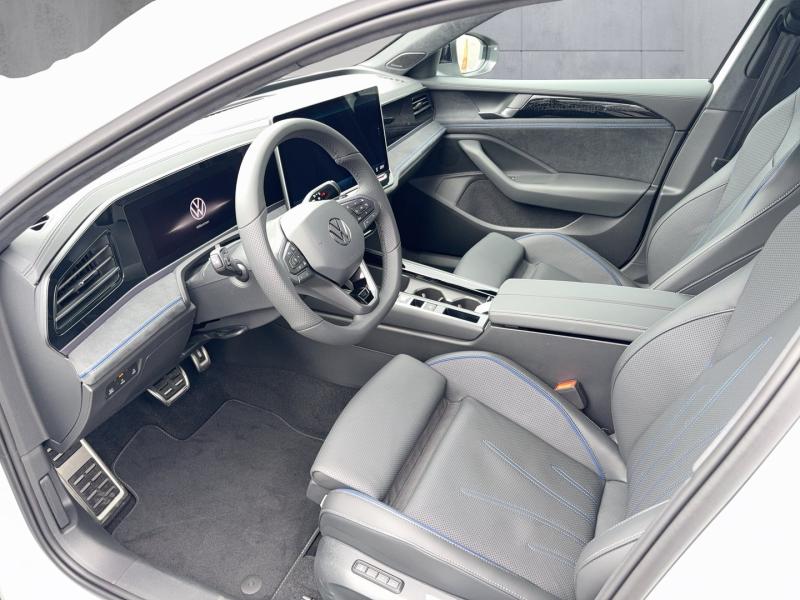 VW Passat Variant Sport TDI 4MOTION DSG