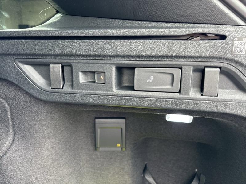 VW Passat Variant Sport TDI 4MOTION DSG