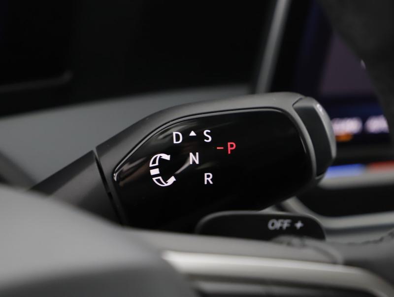 VW Passat Variant Business TDI DSG