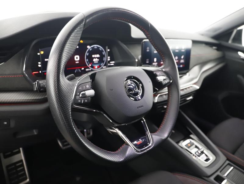 Škoda OCTAVIA Combi RS iV 245 DSG