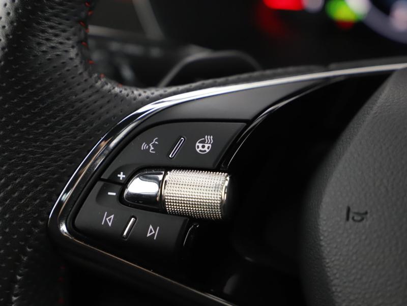 Škoda OCTAVIA Combi RS iV 245 DSG