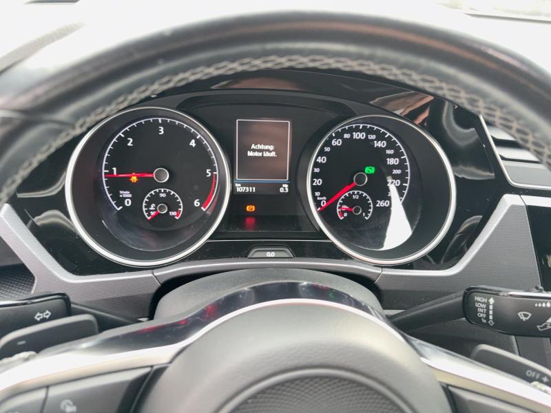 VW Touran Highline TDI SCR DSG 5-Sitzer