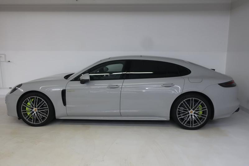 Porsche Panamera Turbo S E-Hybrid Executive