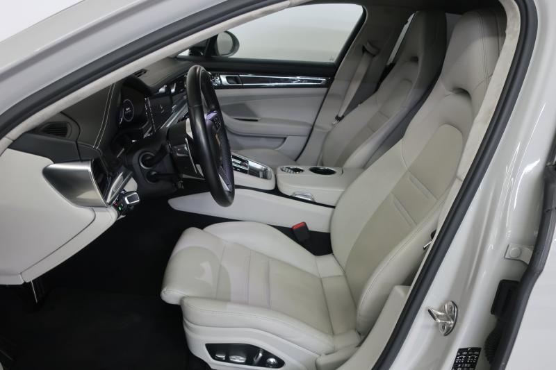 Porsche Panamera Turbo S E-Hybrid Executive