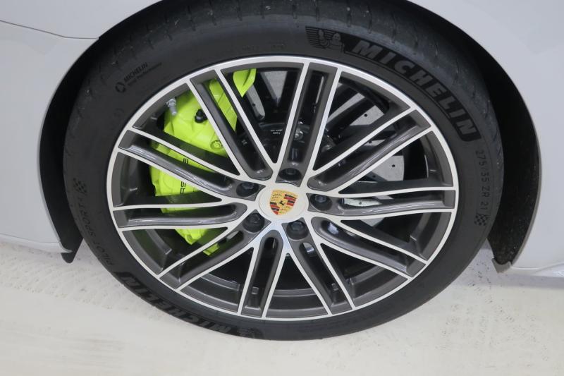 Porsche Panamera Turbo S E-Hybrid Executive