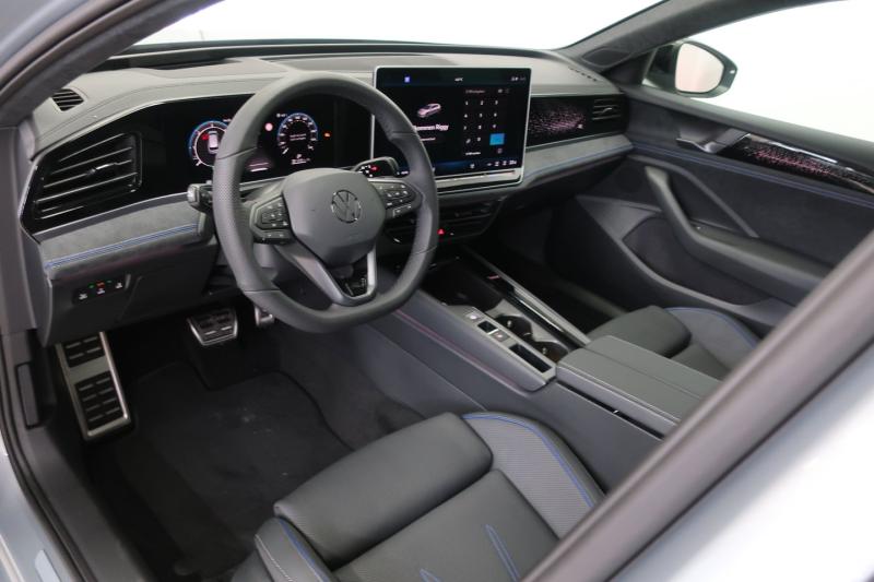 VW Passat Variant Sport TDI 4MOTION DSG
