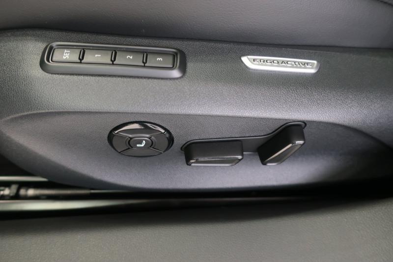 VW Passat Variant Sport TDI 4MOTION DSG