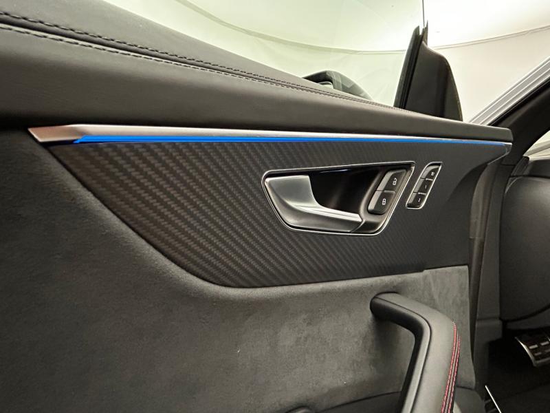 Audi SQ8 TFSI quattro