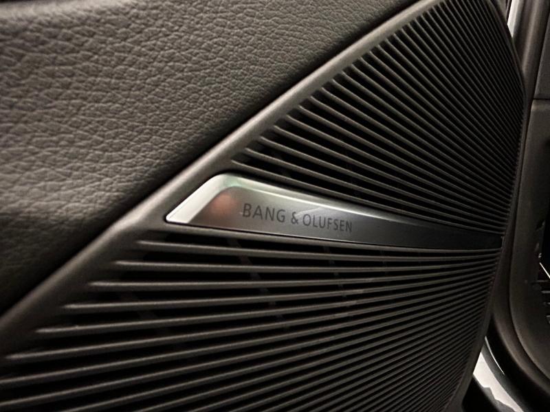 Audi SQ8 TFSI quattro