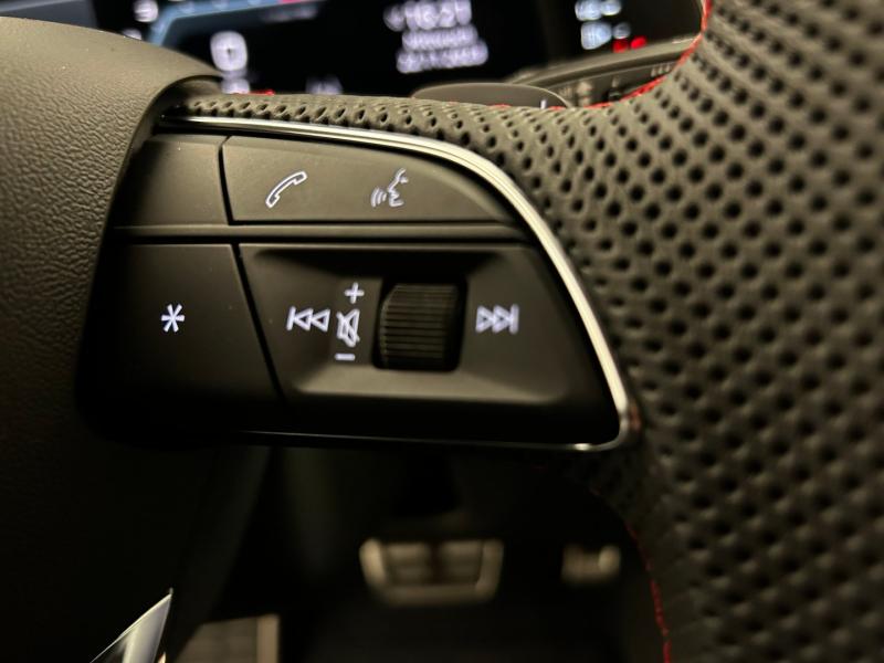 Audi SQ8 TFSI quattro