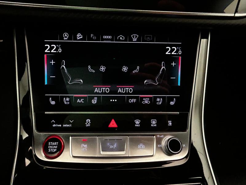 Audi SQ8 TFSI quattro