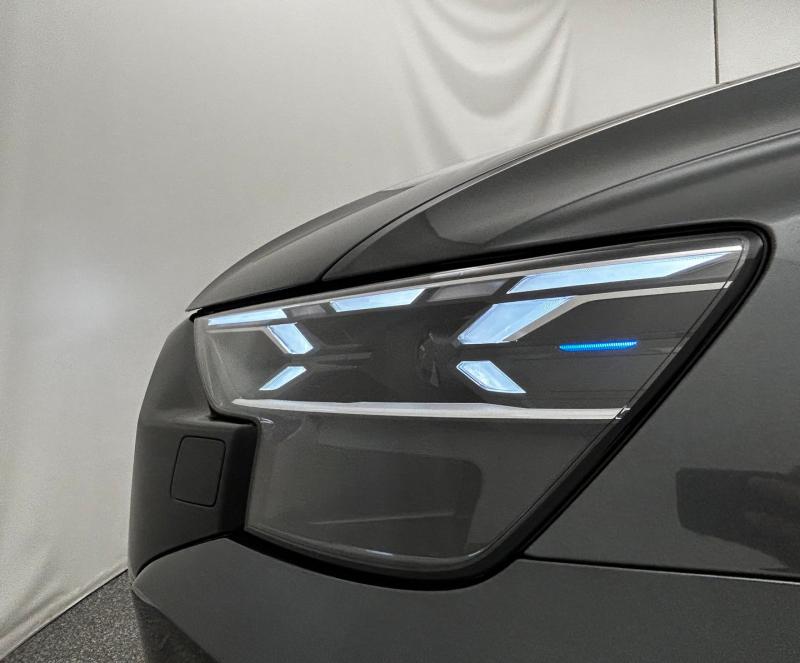 Audi SQ8 TFSI quattro