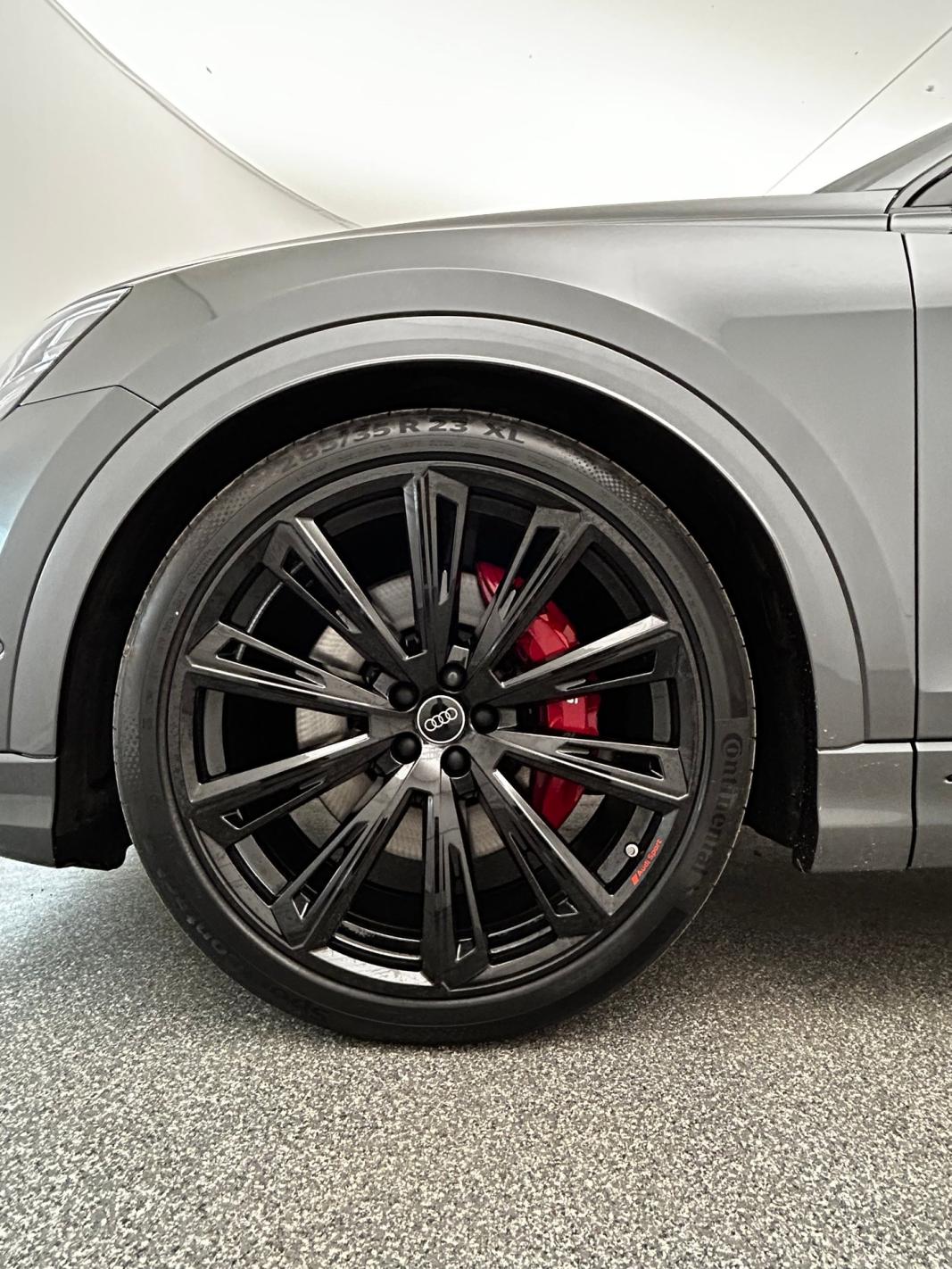 Audi SQ8 TFSI quattro