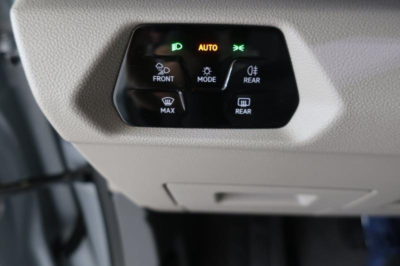 VW Multivan Business eHybrid 180 kW 4MOTION