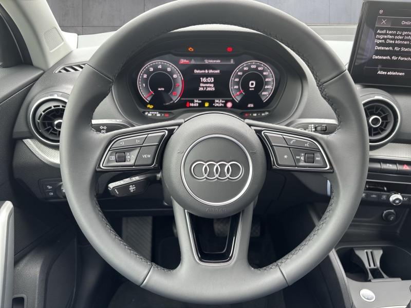 Audi Q2 30 TFSI admired