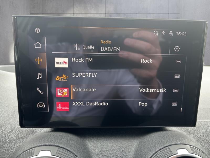 Audi Q2 30 TFSI admired