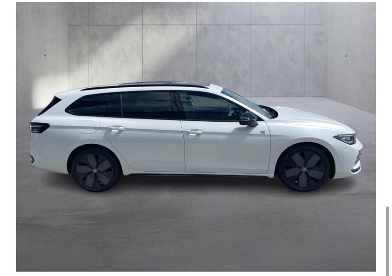 VW Passat Variant Sport TDI DSG