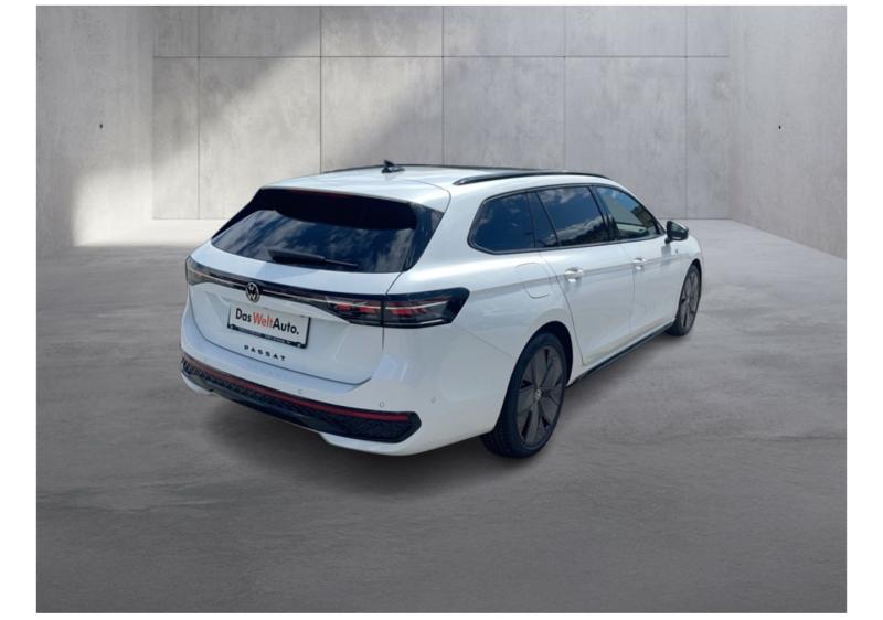 VW Passat Variant Sport TDI DSG