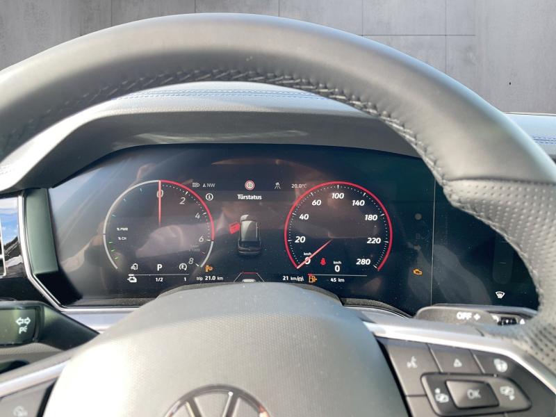 VW Touareg R eHybrid TSI 4MOTION