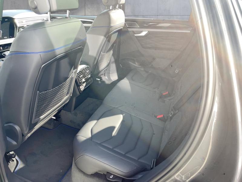 VW Touareg R eHybrid TSI 4MOTION