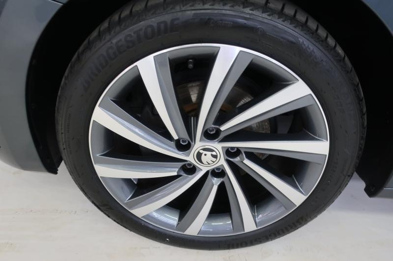 Škoda OCTAVIA Combi Business TDI DSG