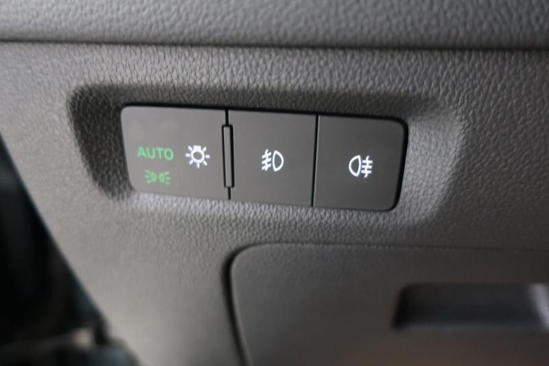 Škoda OCTAVIA Combi Business TDI DSG