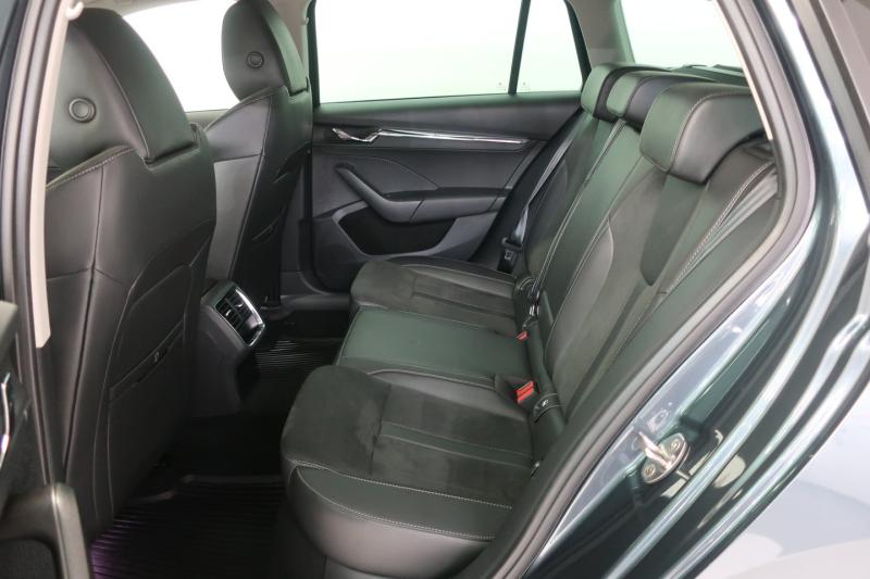 Škoda OCTAVIA Combi Business TDI DSG