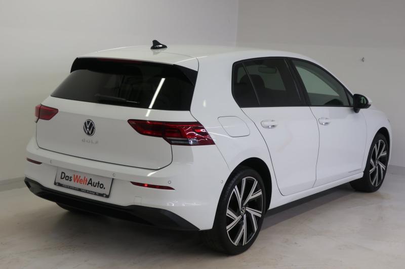 VW Golf Life TSI