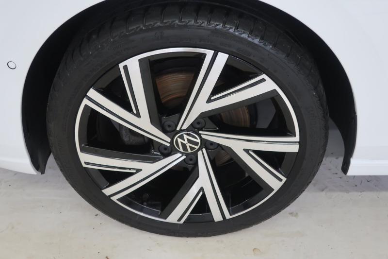 VW Golf Life TSI