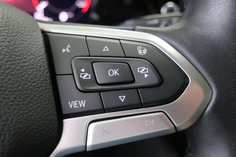 VW Golf Life TSI