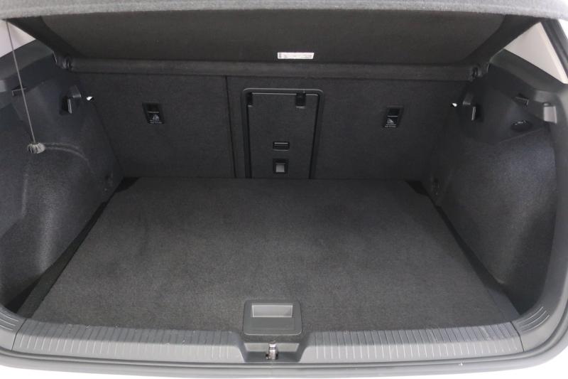 VW Golf Life TSI