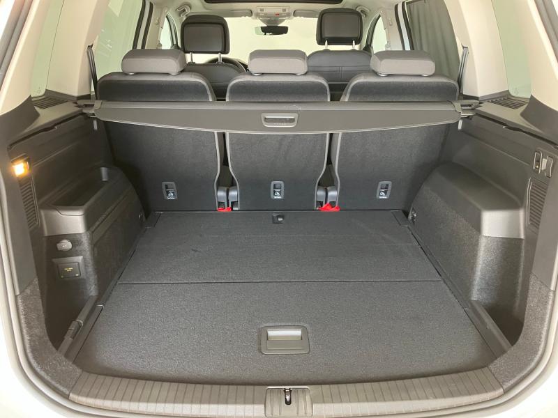 VW Touran R-Line TDI