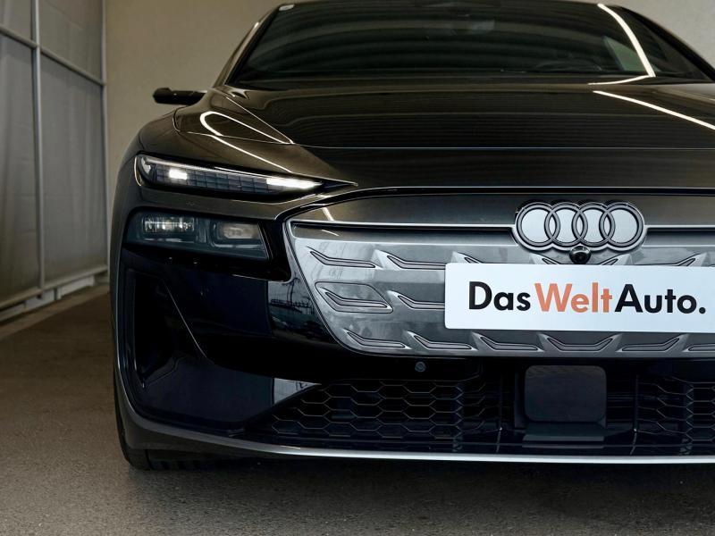 Audi A6 Sportback e-tron quattro business