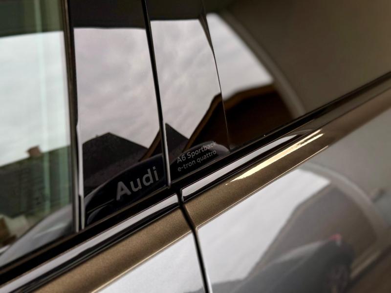 Audi A6 Sportback e-tron quattro business