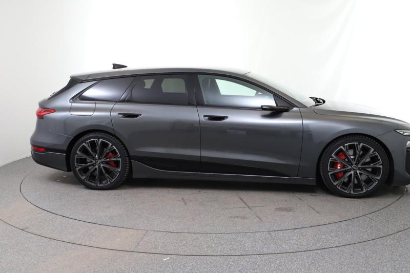 Audi S6 Avant e-tron