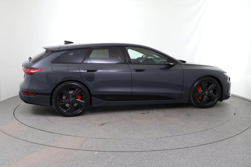 Audi S6 Avant e-tron